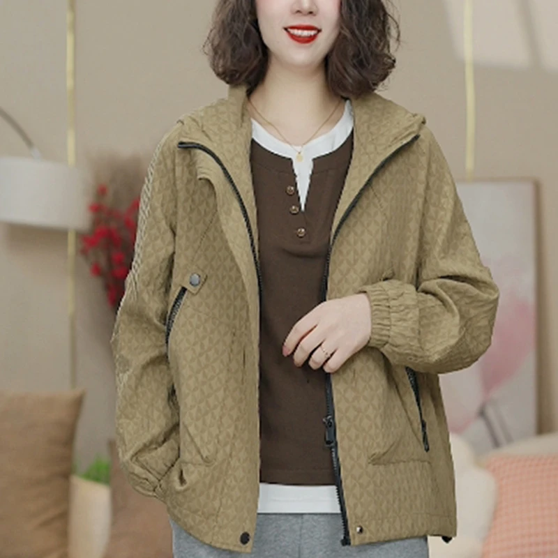 新2025连帽短款外套女春秋妈妈宽松休闲小个子洋气夹克上衣653