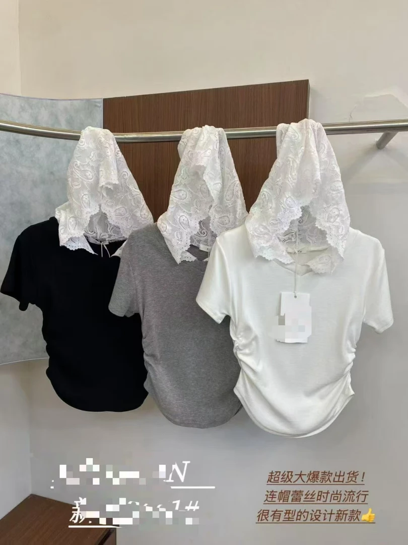 雪琴小屋洋气蕾丝带帽体恤