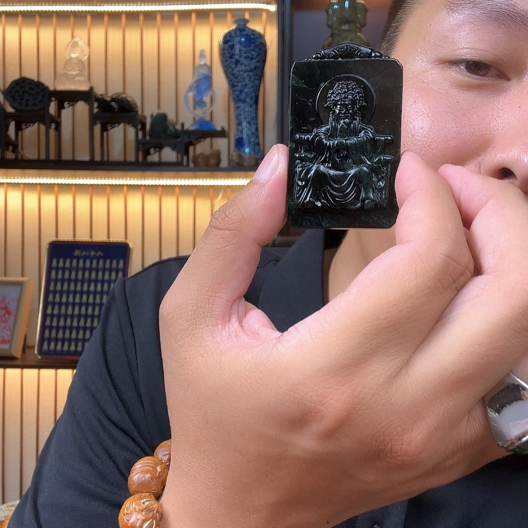 无***楼和田玉未镶嵌颈饰