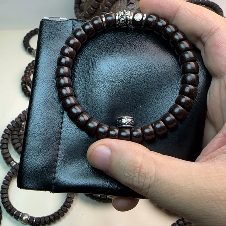 【闪购商品】椰蒂手串96直切吞金兽上上千