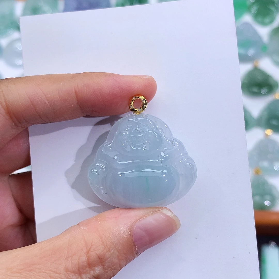 翡翠18K金镶嵌颈饰翡翠吊坠