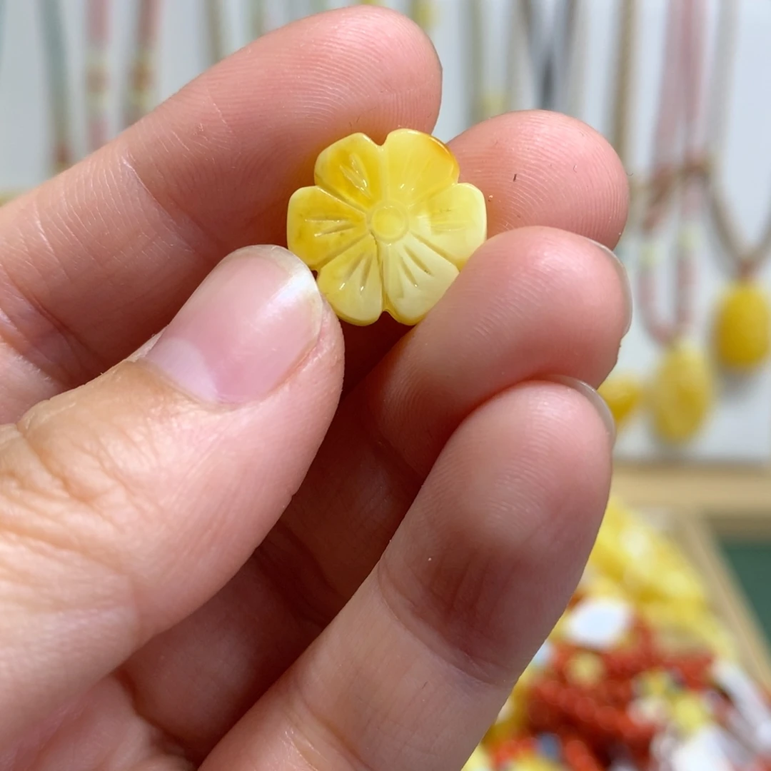 蜜蜡未镶嵌裸石特价