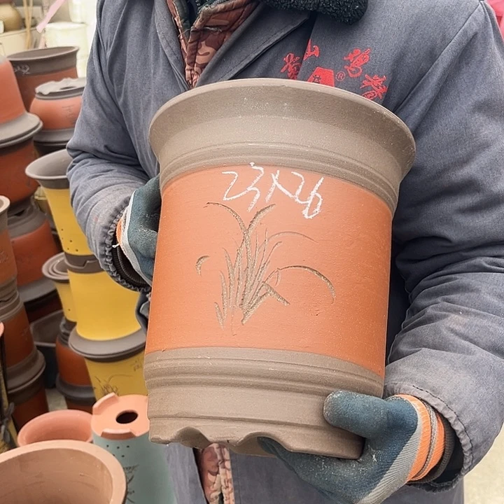 紫砂紫砂花盆是指利用