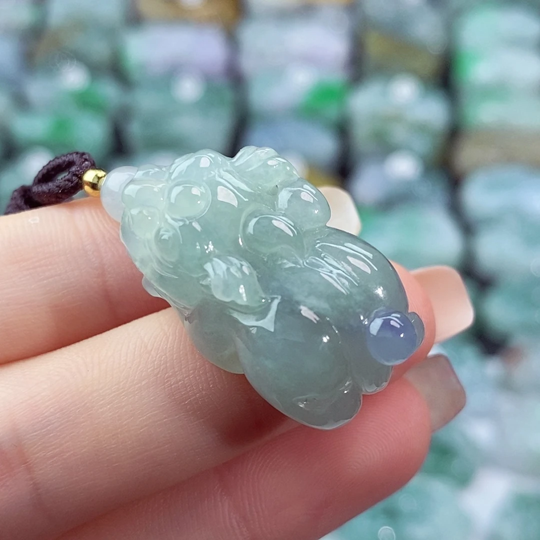 颈饰未镶嵌翡翠天然