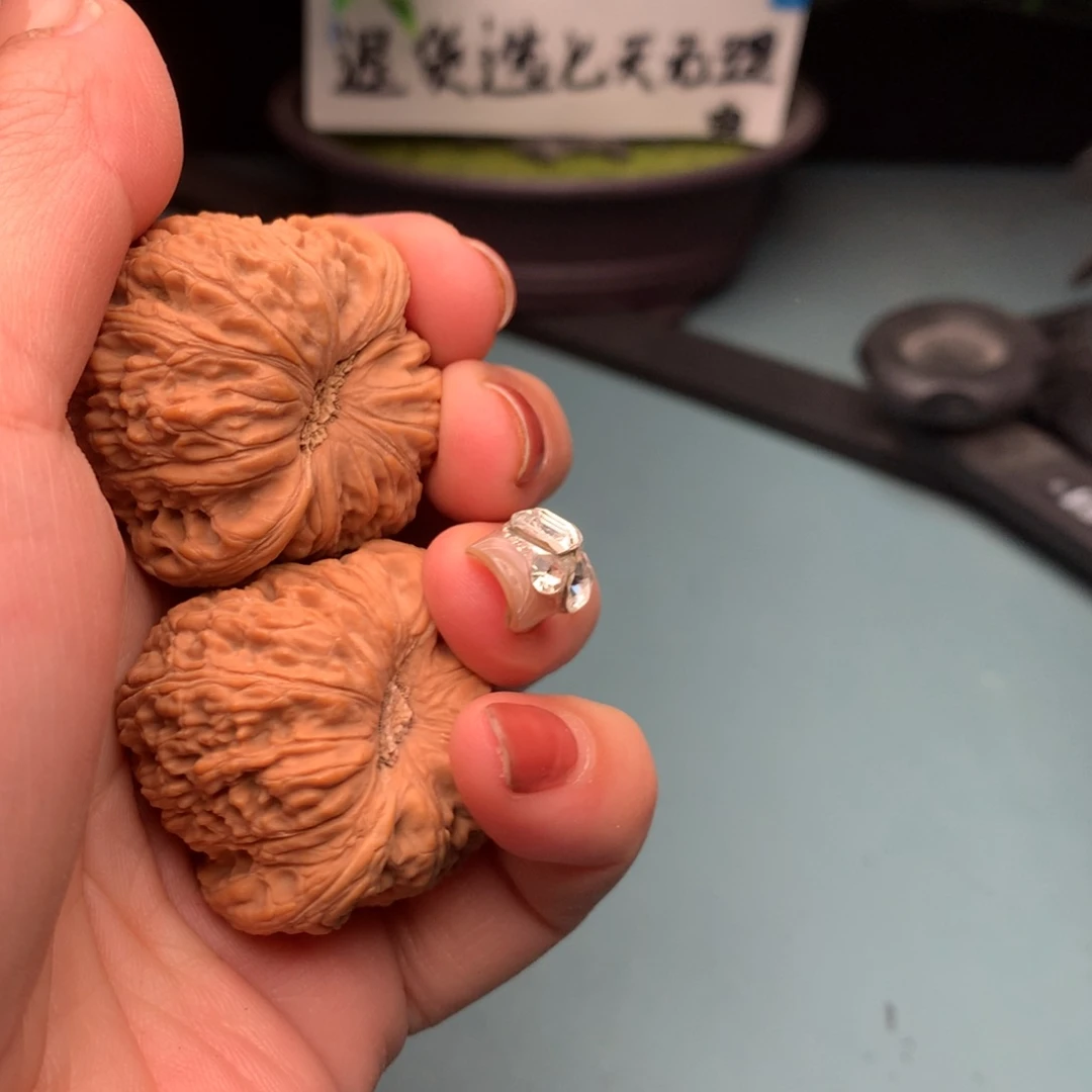 文玩核桃把件全品绣球3839