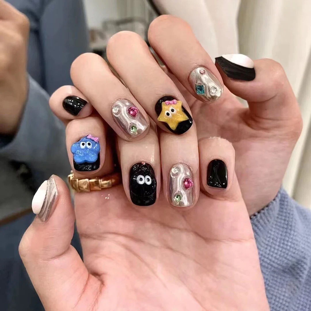 李佳琪推荐】片装手工穿戴甲黑色可爱短款美甲贴片甲片成品严选卡