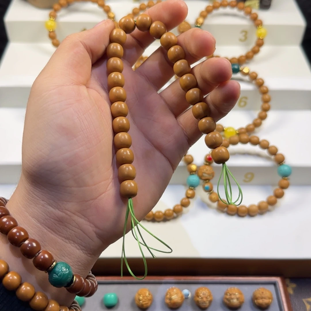 c****l无瑕疵一套包邮新款送合成配饰