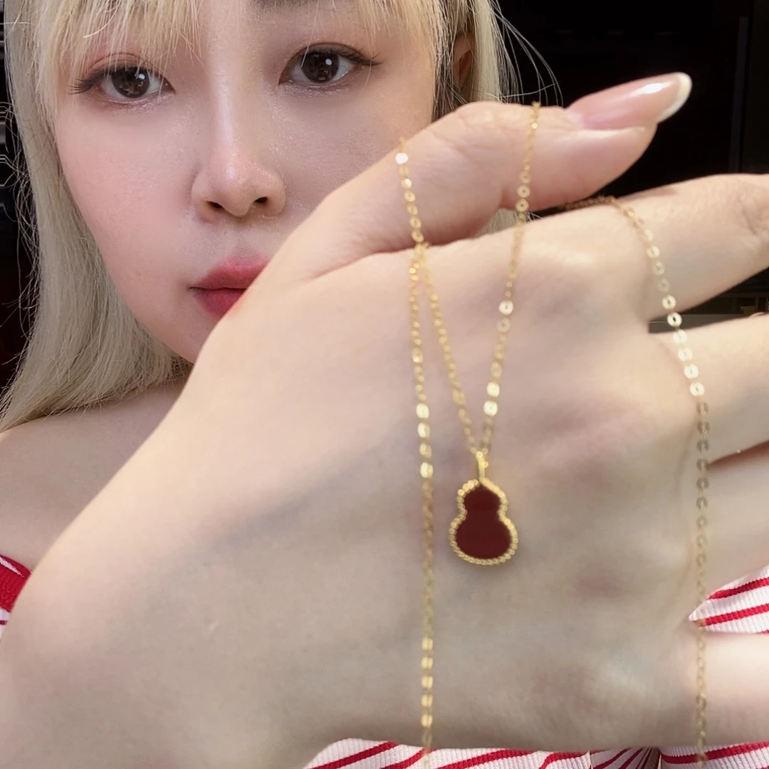玛瑙/玉髓18K金镶嵌项链葫芦k黄