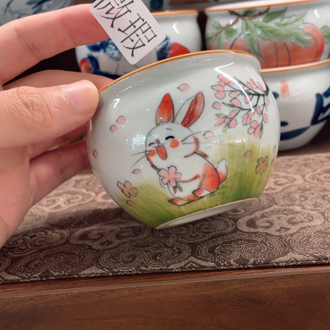 釉下手绘茶具微瑕