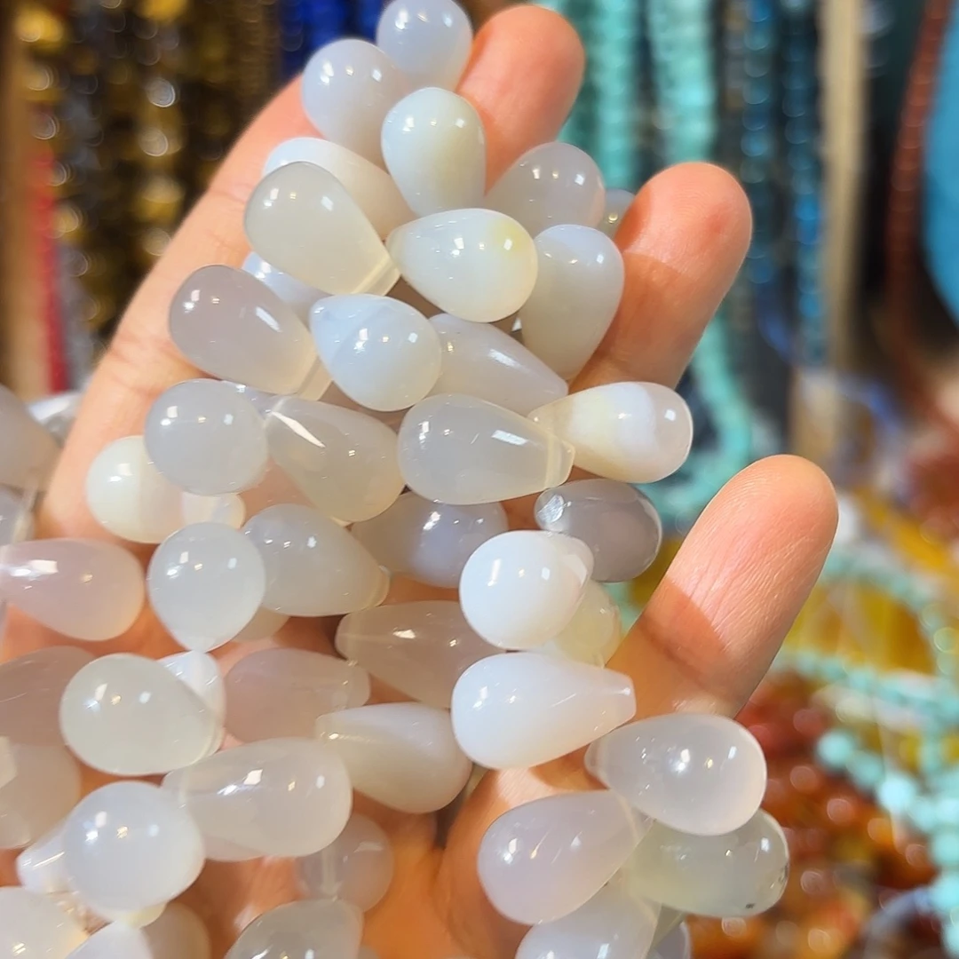 玛瑙/玉髓银S925镀金镶嵌珠宝半成品灰玛瑙水滴一条30颗