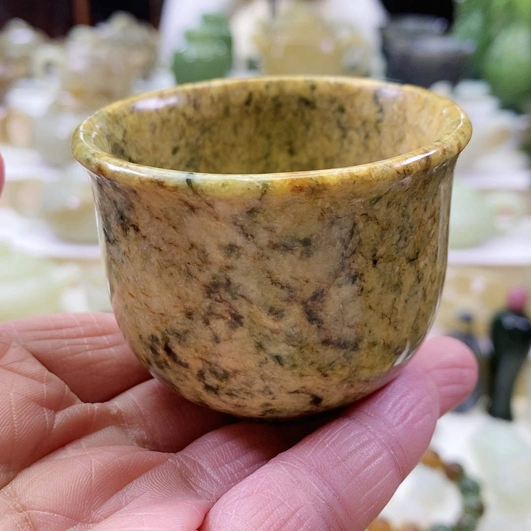 和田玉茶杯未镶嵌