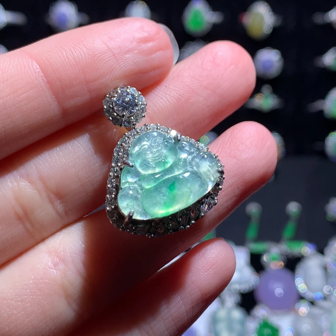 翡翠颈饰银S925镶嵌天然翡翠