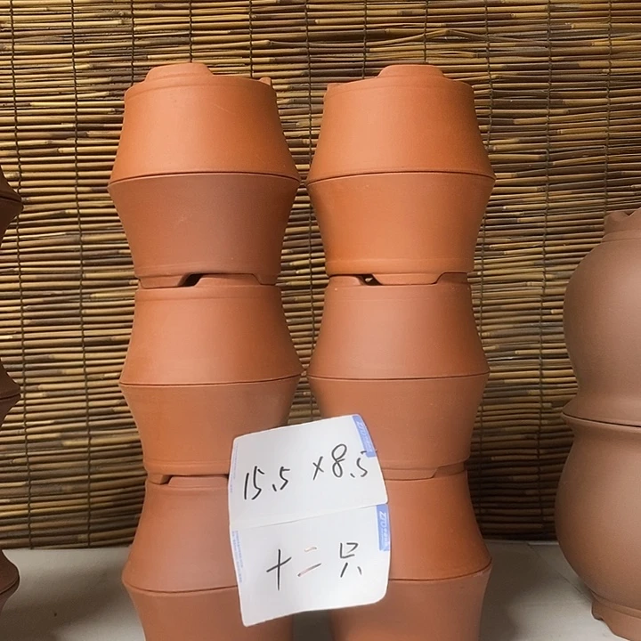 紫砂花盆我在外面