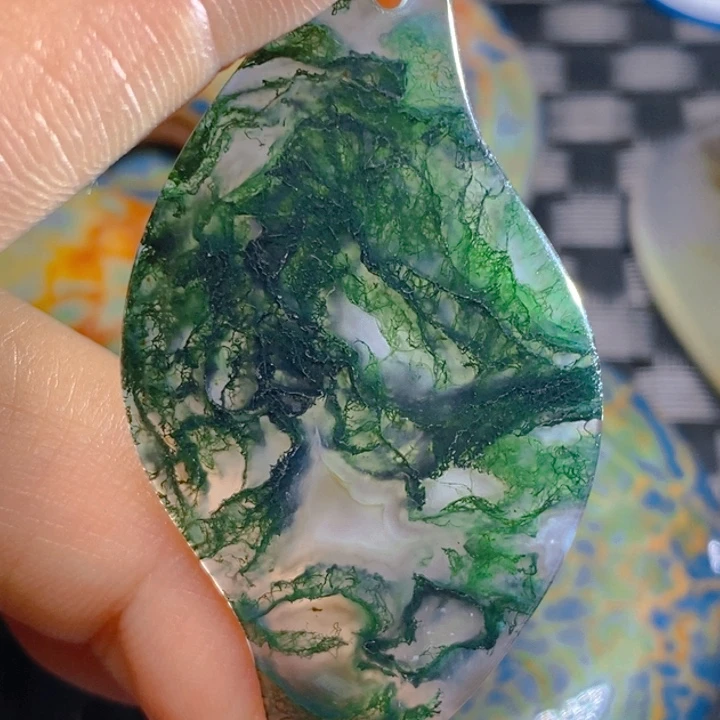 玛瑙/玉髓颈饰未镶嵌李*