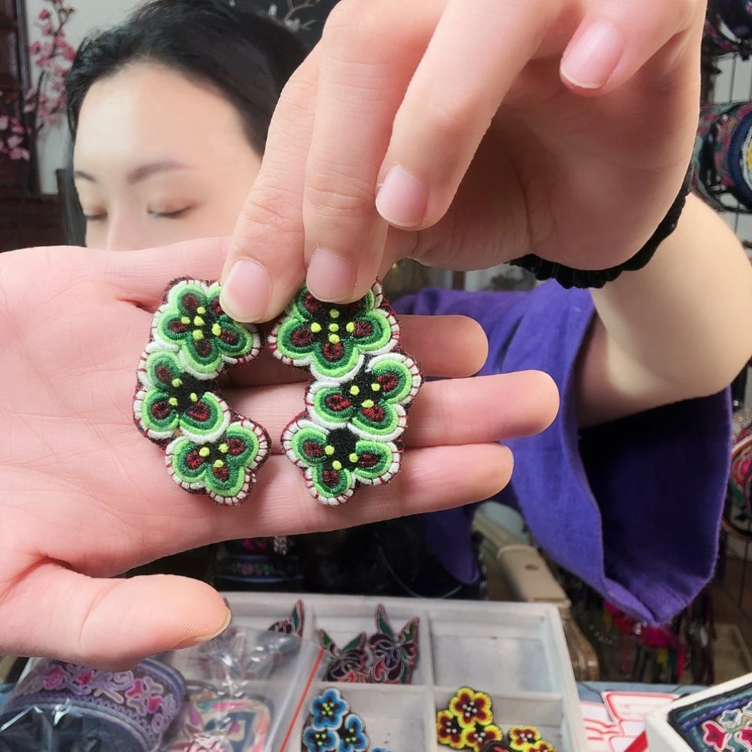 M***月织绣手工刺绣工艺