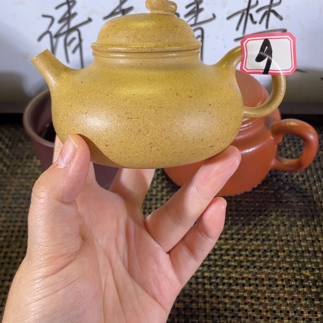 湫***莱茶壶紫砂容天微瑕