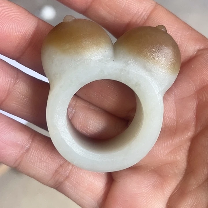 和田玉（糖玉）未镶嵌颈饰