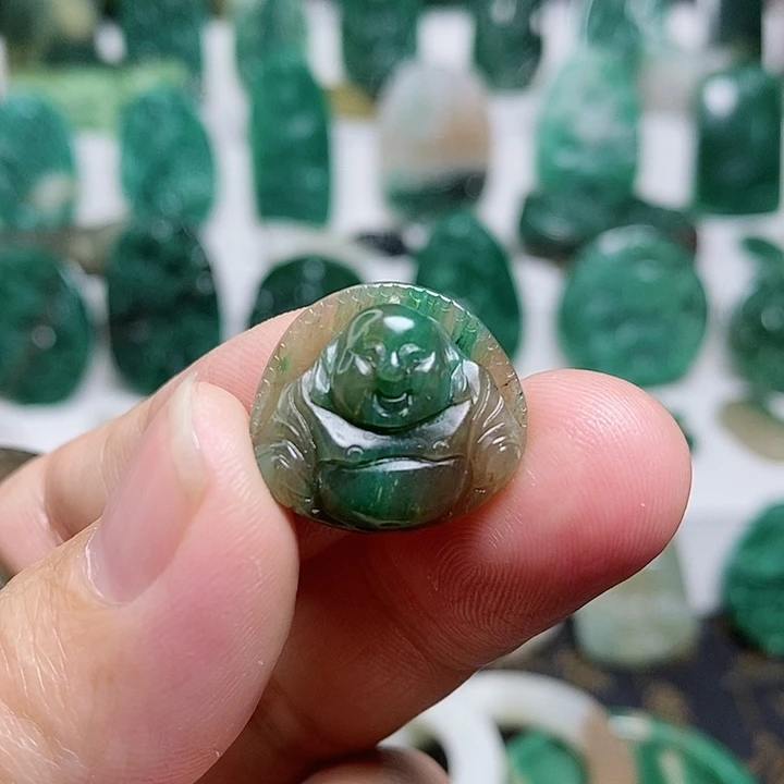 未镶嵌独山玉颈饰