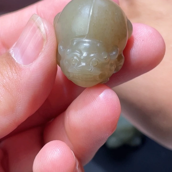 未镶嵌和田玉挂件