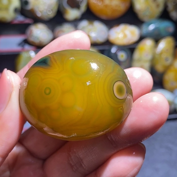 未镶嵌玛瑙/玉髓珠宝奇石