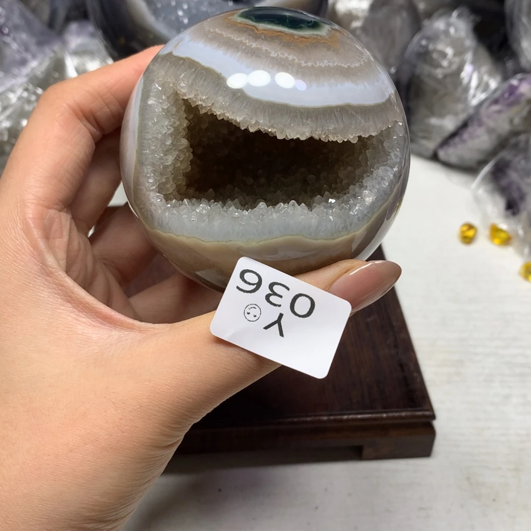 水晶摆件未镶嵌水晶