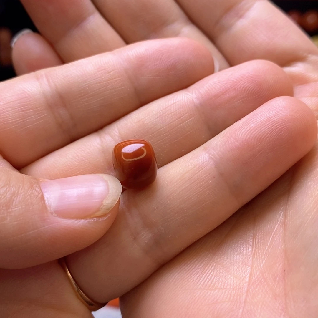 南红玛瑙老型未镶嵌