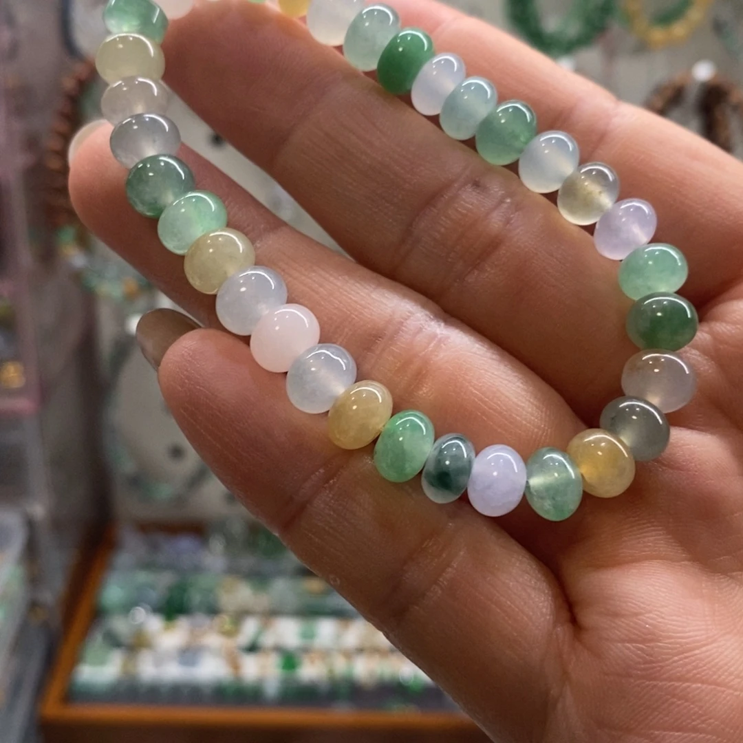 翡翠未镶嵌手链退换货运费自理