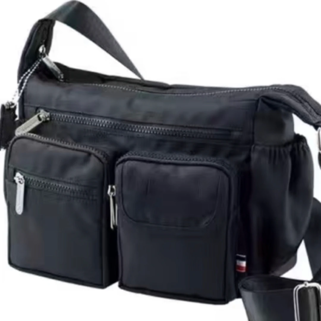 功能型户外斜挎包