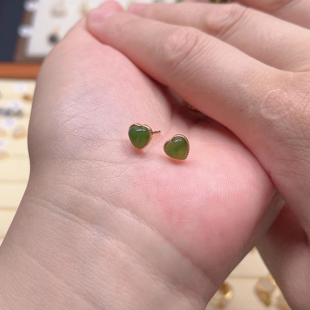 和田玉银S925镶嵌耳饰