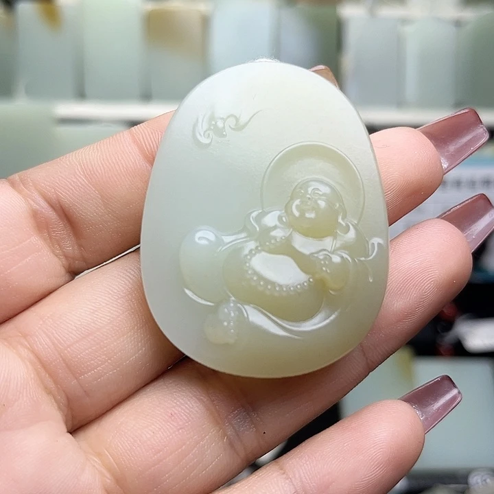 颈饰未镶嵌和田玉激****月