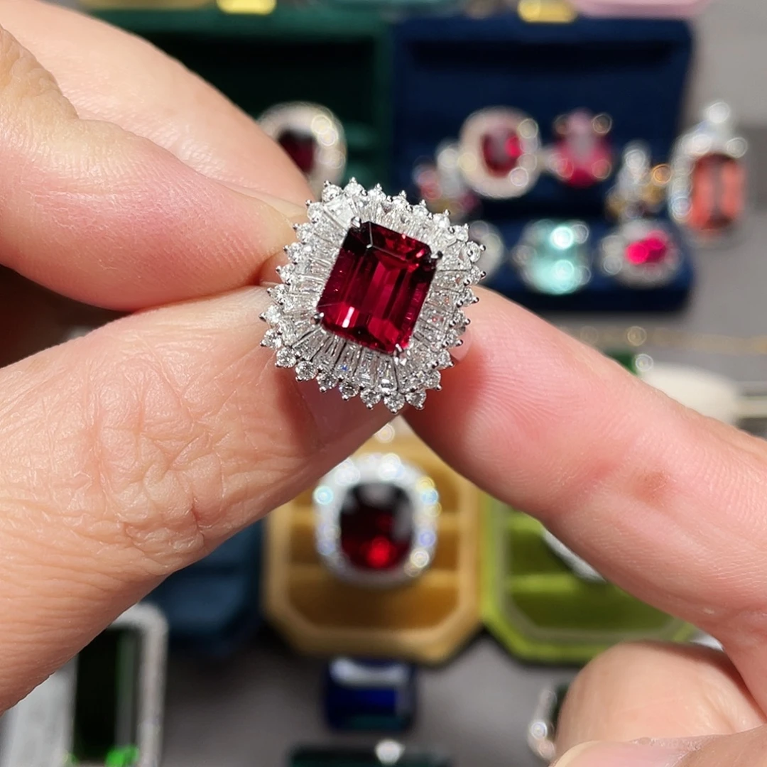 18K金镶嵌戒指碧玺3.88ct