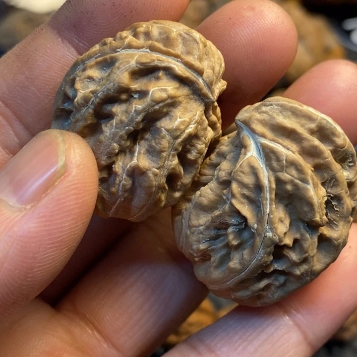 吊坠文玩核桃娜姐125