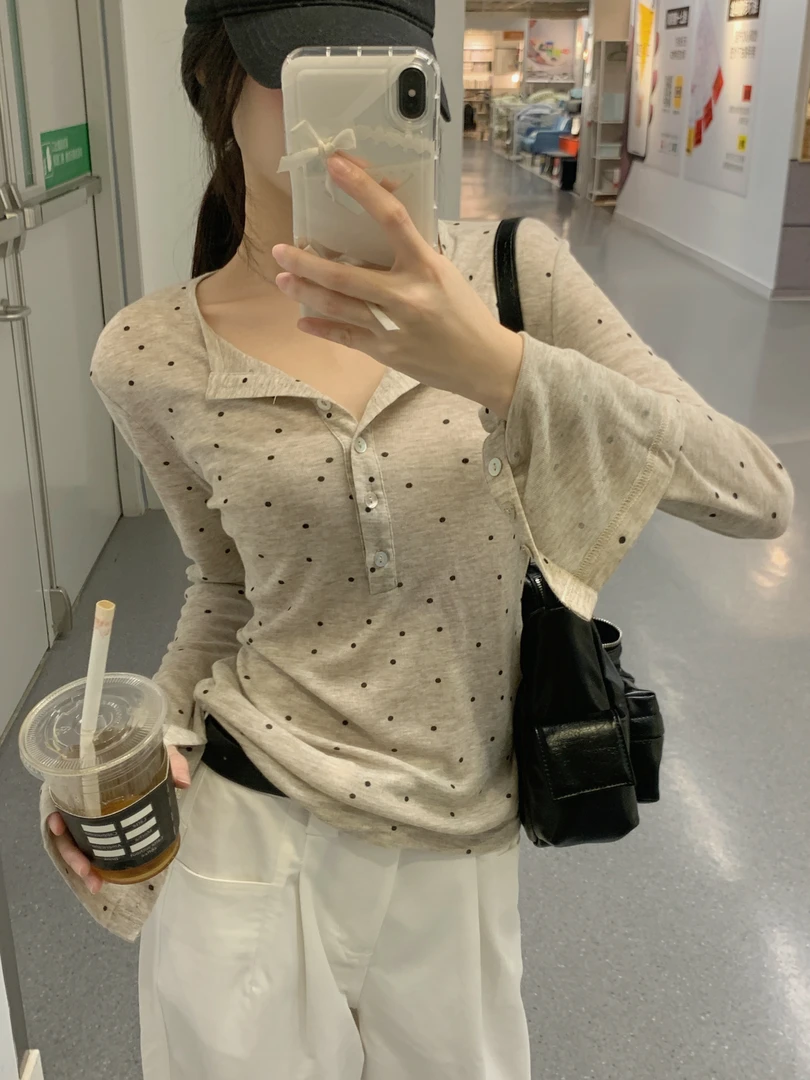 辣妹波点纽扣空调长袖t恤女夏季新款慵懒风微透薄款套头防晒上衣