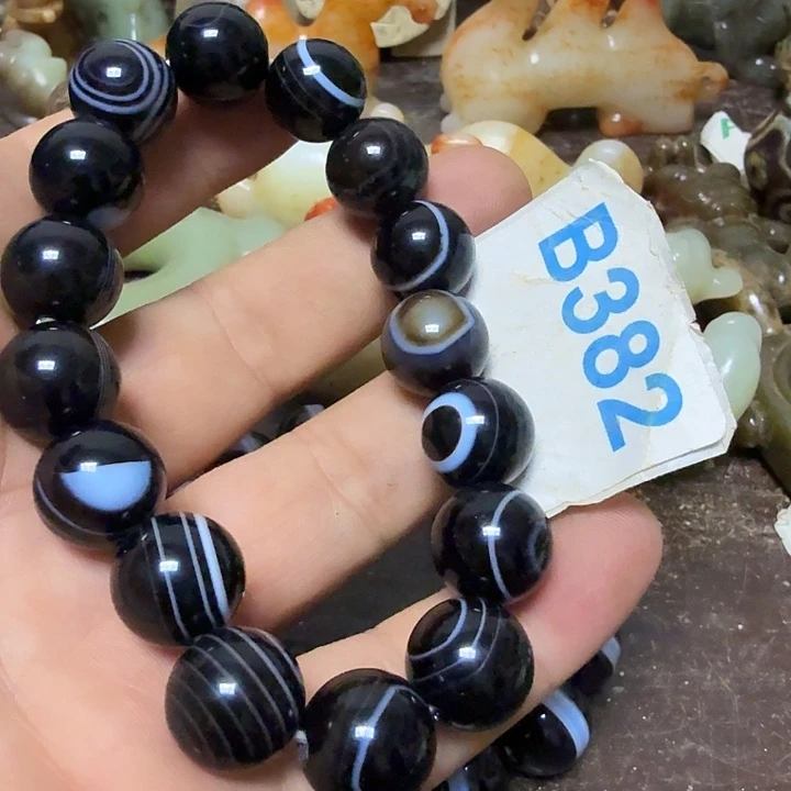 未镶嵌颈饰玛瑙/玉髓