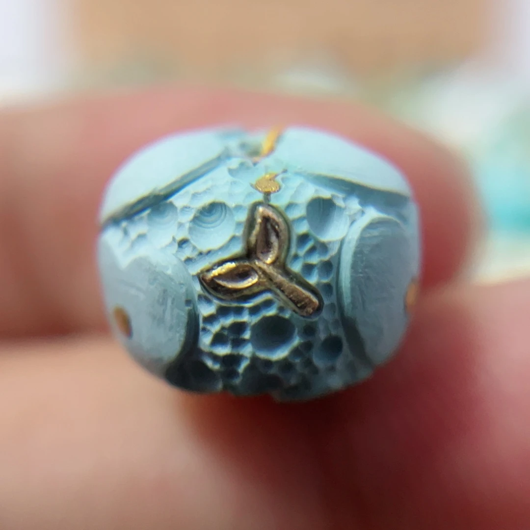 绿松石配饰未镶嵌