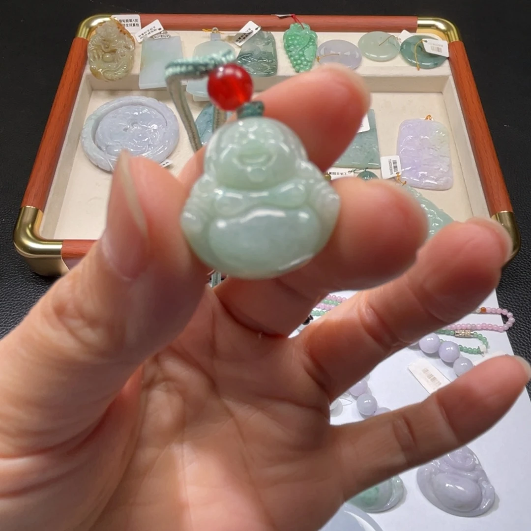 翡翠未镶嵌颈饰翡翠7