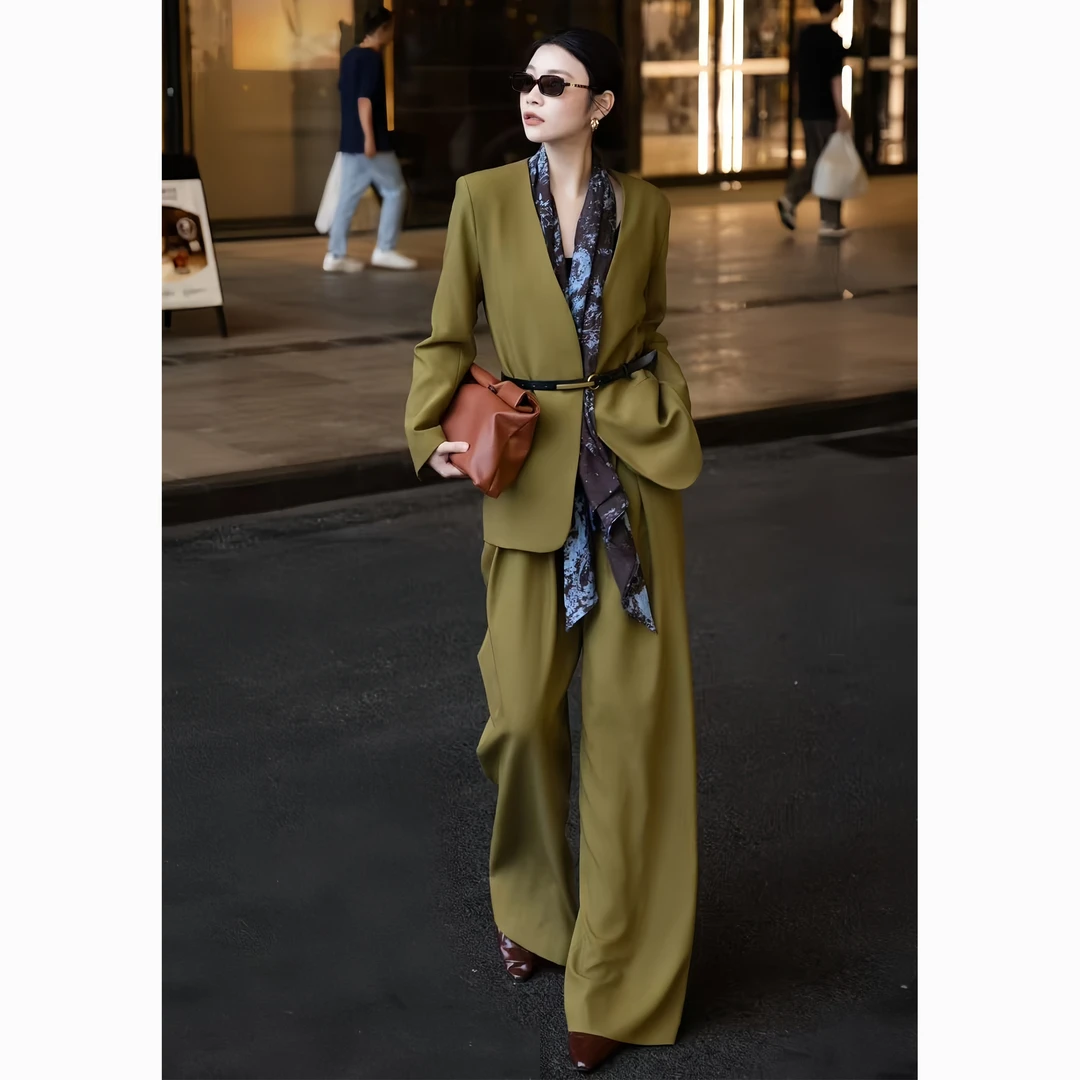 ZEROYK轻熟风时尚套装设计感渲染印花围巾系带西装长裤通勤四件套