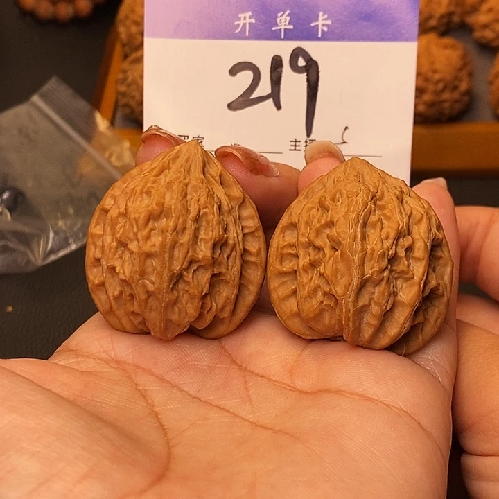 水***妖吊坠桃核小众37无刀痕s