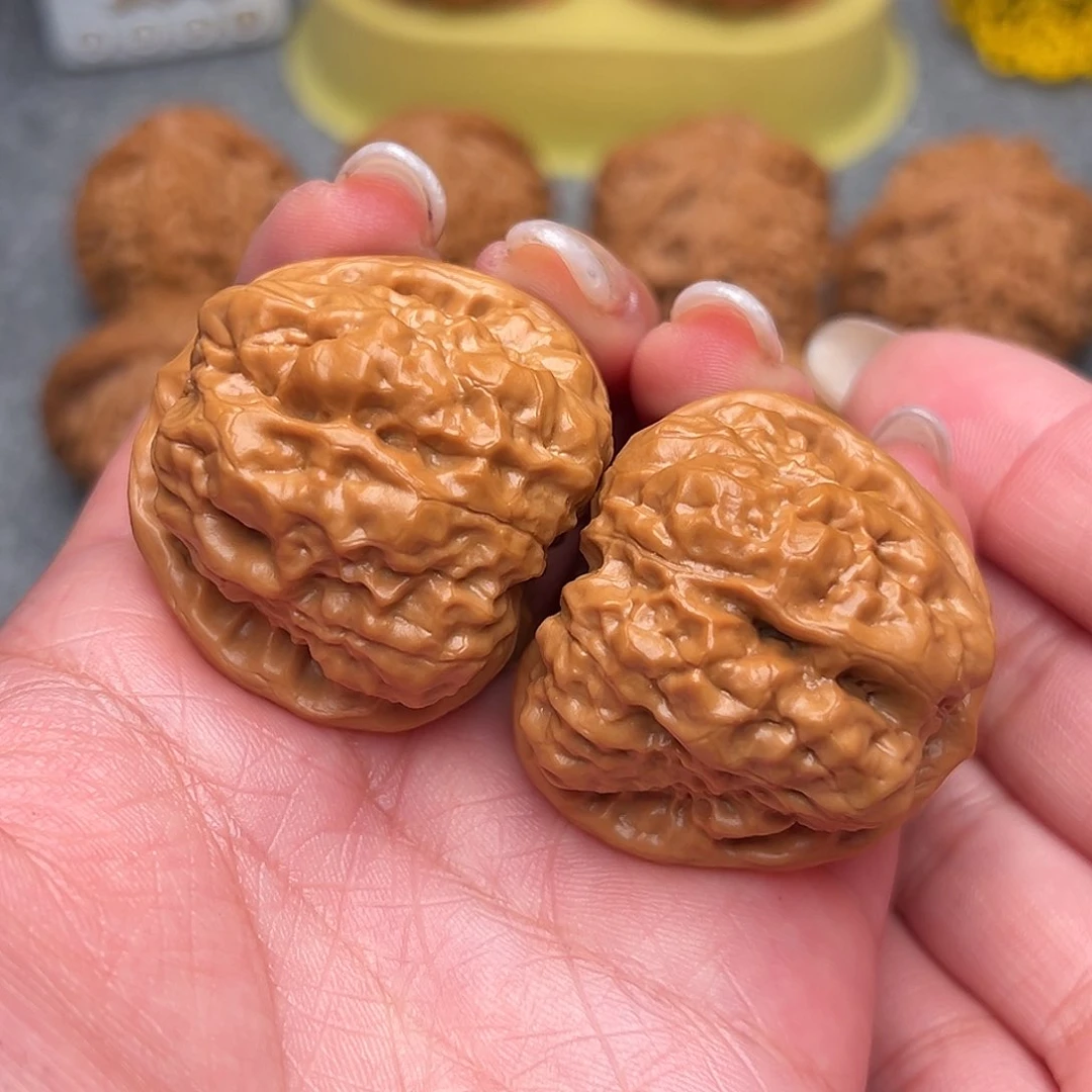 把件文玩核桃毕业三角蛙39全品