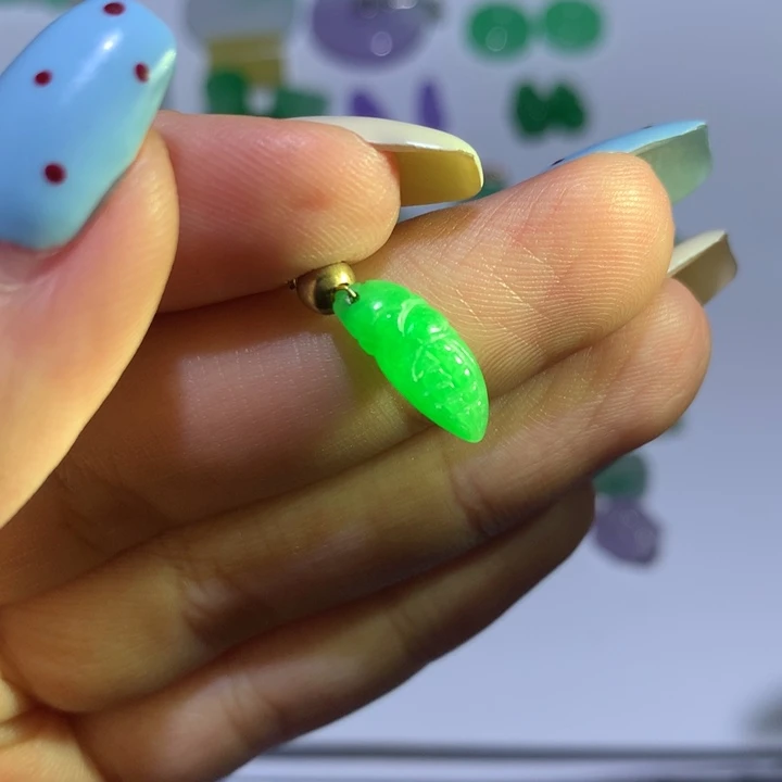 翡翠未镶嵌颈饰无镶嵌77