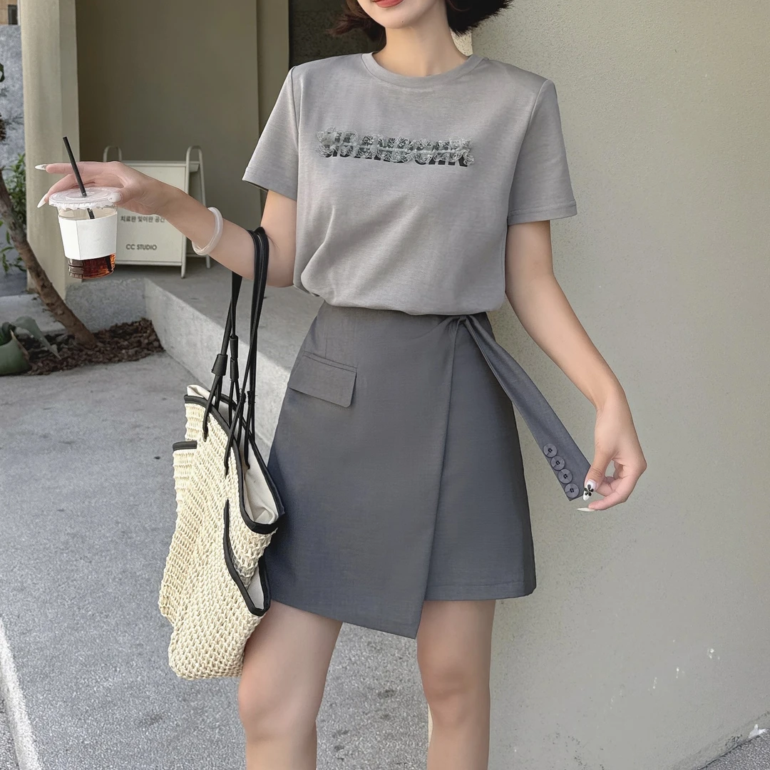MISS RUILI  定制  夏季新款字母印花不规则休闲时尚套装F0659