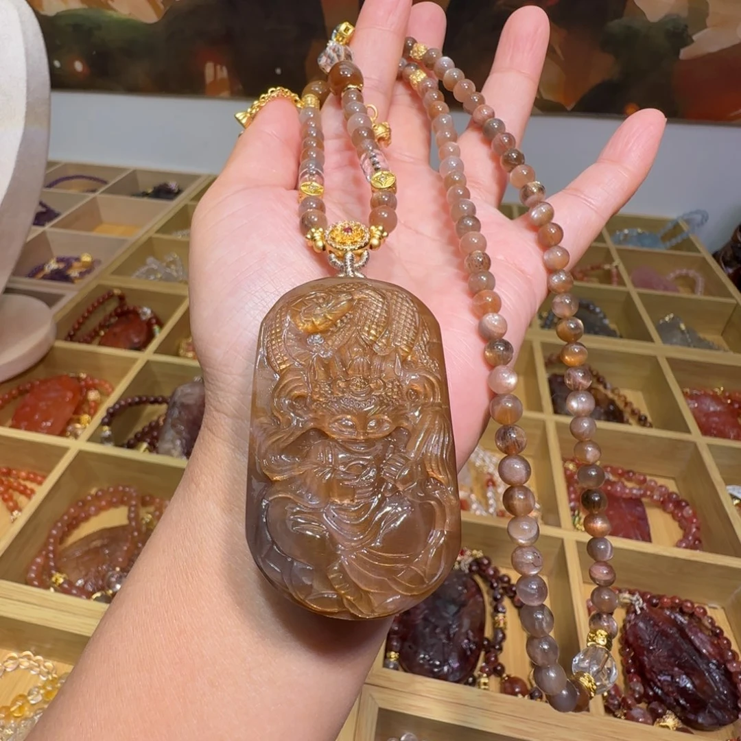 水晶未镶嵌颈饰九尾狐