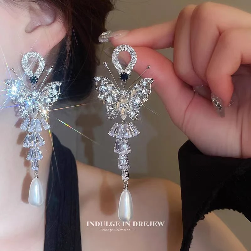 合金锆石耳饰 1039新锆石水钻蝴蝶流苏水滴珍珠耳钉轻奢高级耳环
