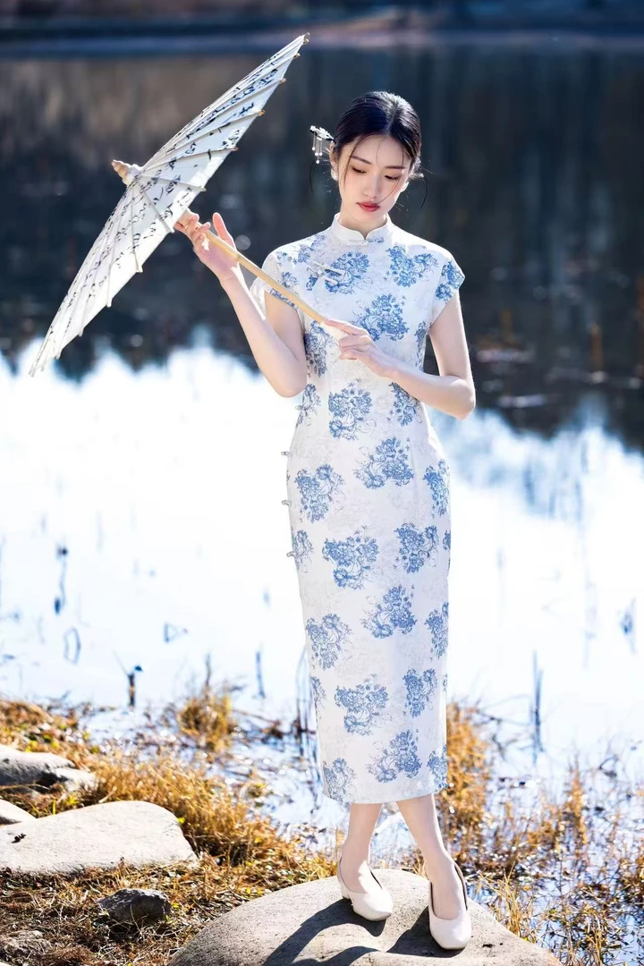 苏州高端【青花瓷】改良中式旗袍复古气质新款年轻少女日常国风夏