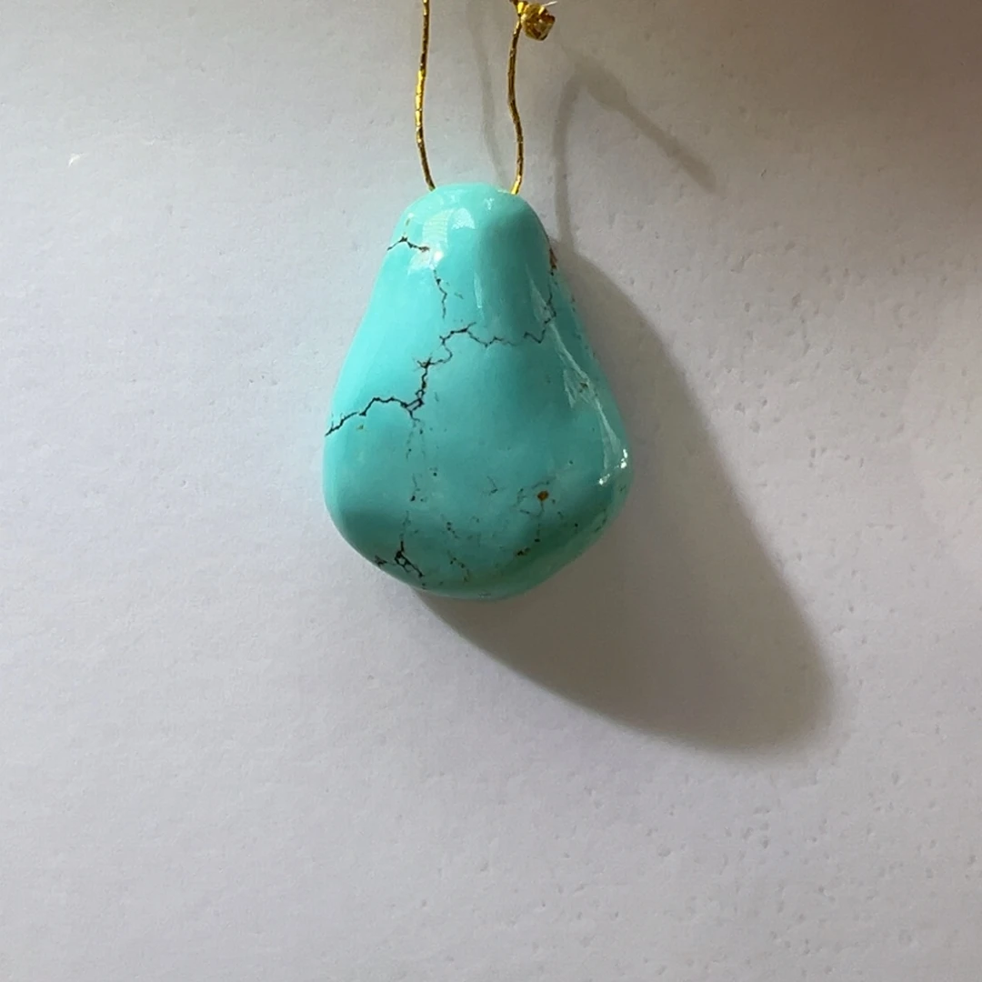 绿松石未镶嵌挂件