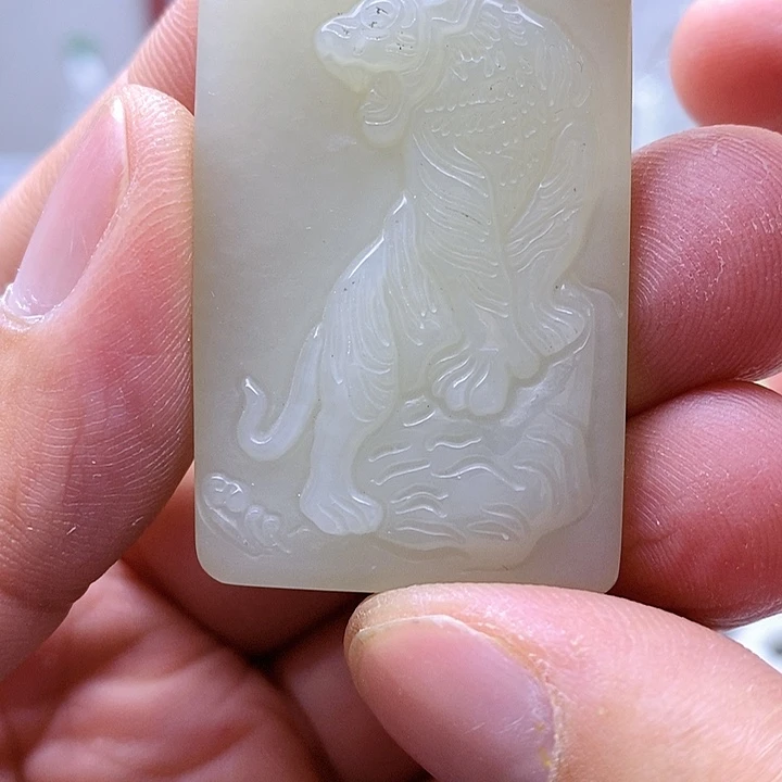 【闪购商品】手链未镶嵌和田玉蓝老虎