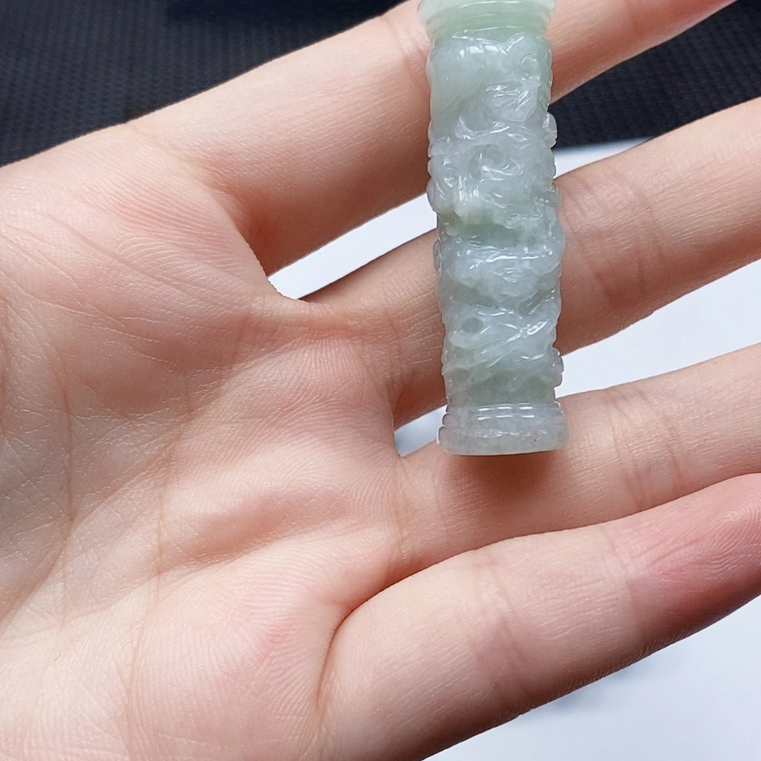 翡翠未镶嵌挂件翡翠