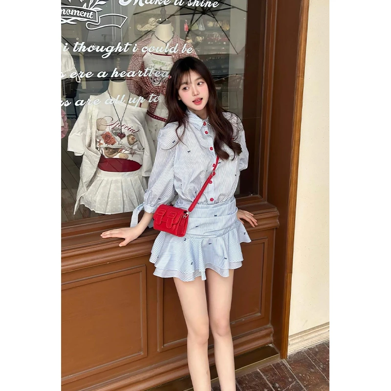 甜美学院风少女感蓝色条纹连衣裙女夏季新款收腰显瘦a字蓬蓬短裙
