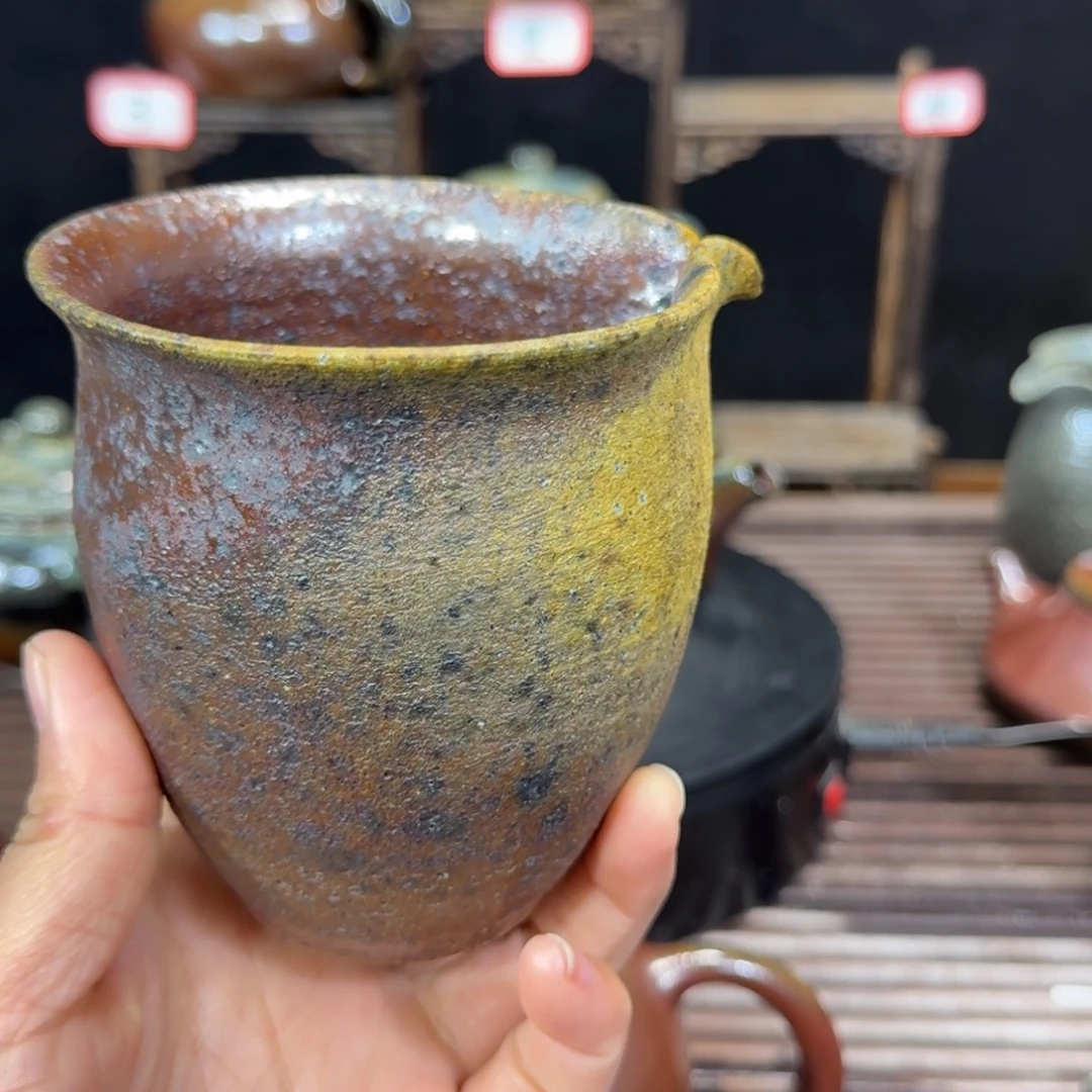 临****茶壶紫砂段泥制作