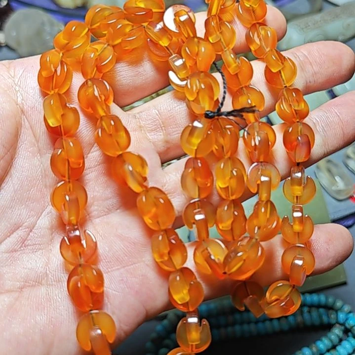 合金颈饰玛瑙/玉髓美**荐
